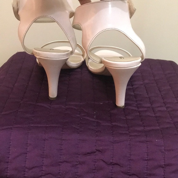 Blush pink ankle kitty heels - Picture 2 of 2